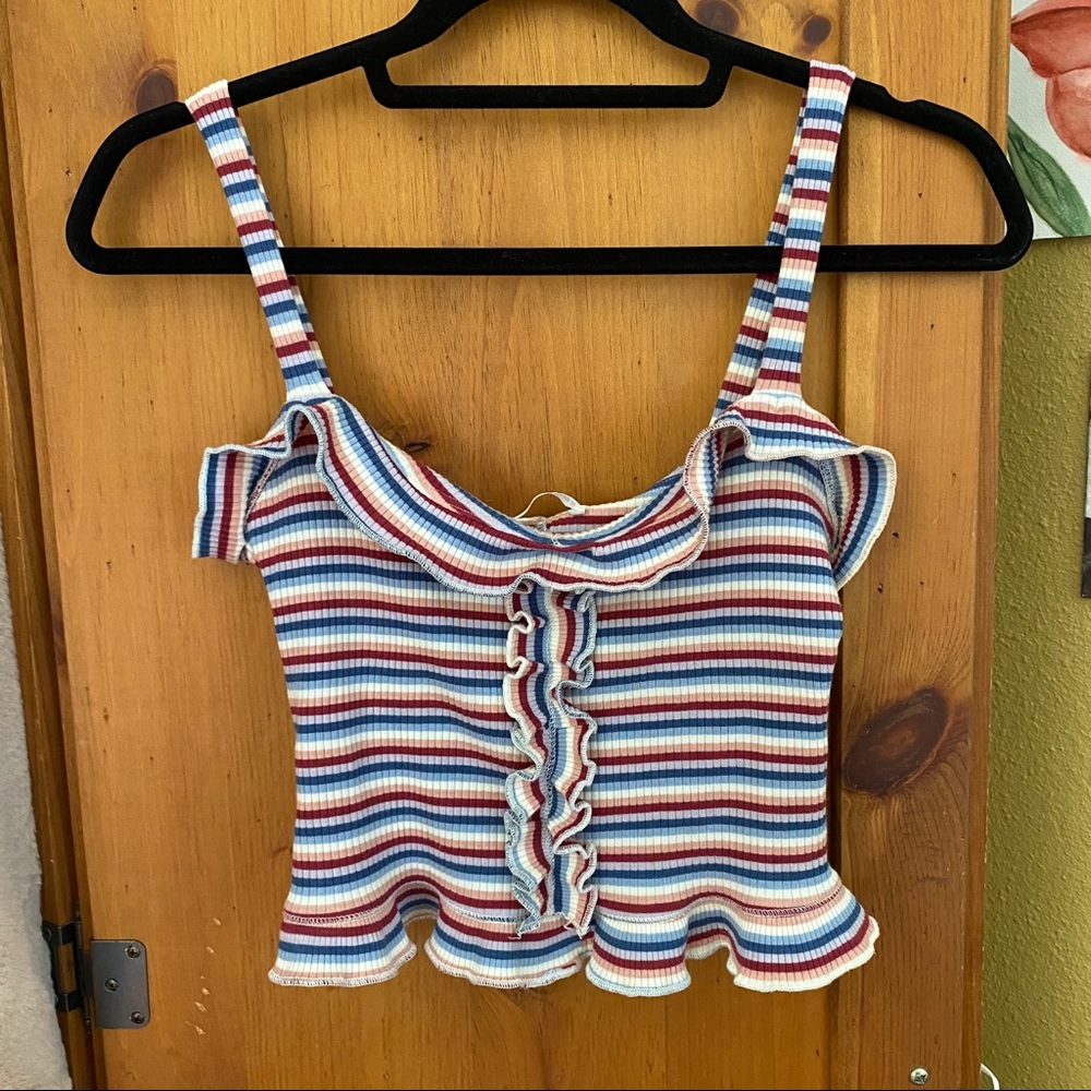 NWOT Reformation Trixie Crop Top